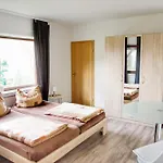 Unteres 110qm Lejlighed Mönkebude