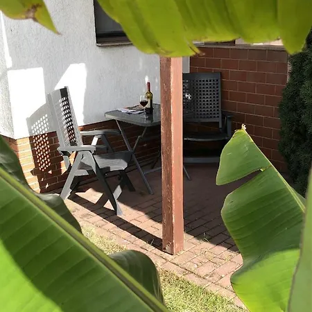 Unteres 110qm Appartement Mönkebude