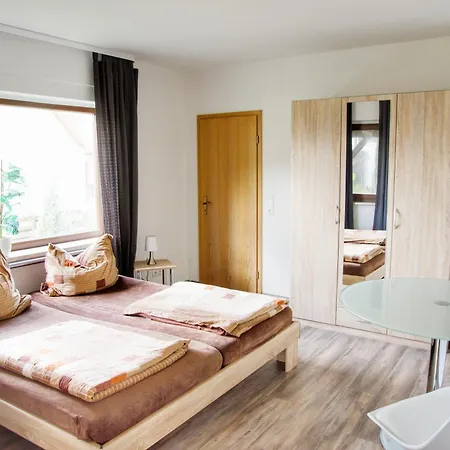 Unteres 110qm Appartement Mönkebude