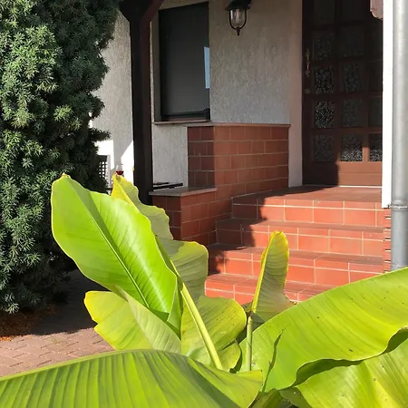 Unteres 110qm Appartement Mönkebude